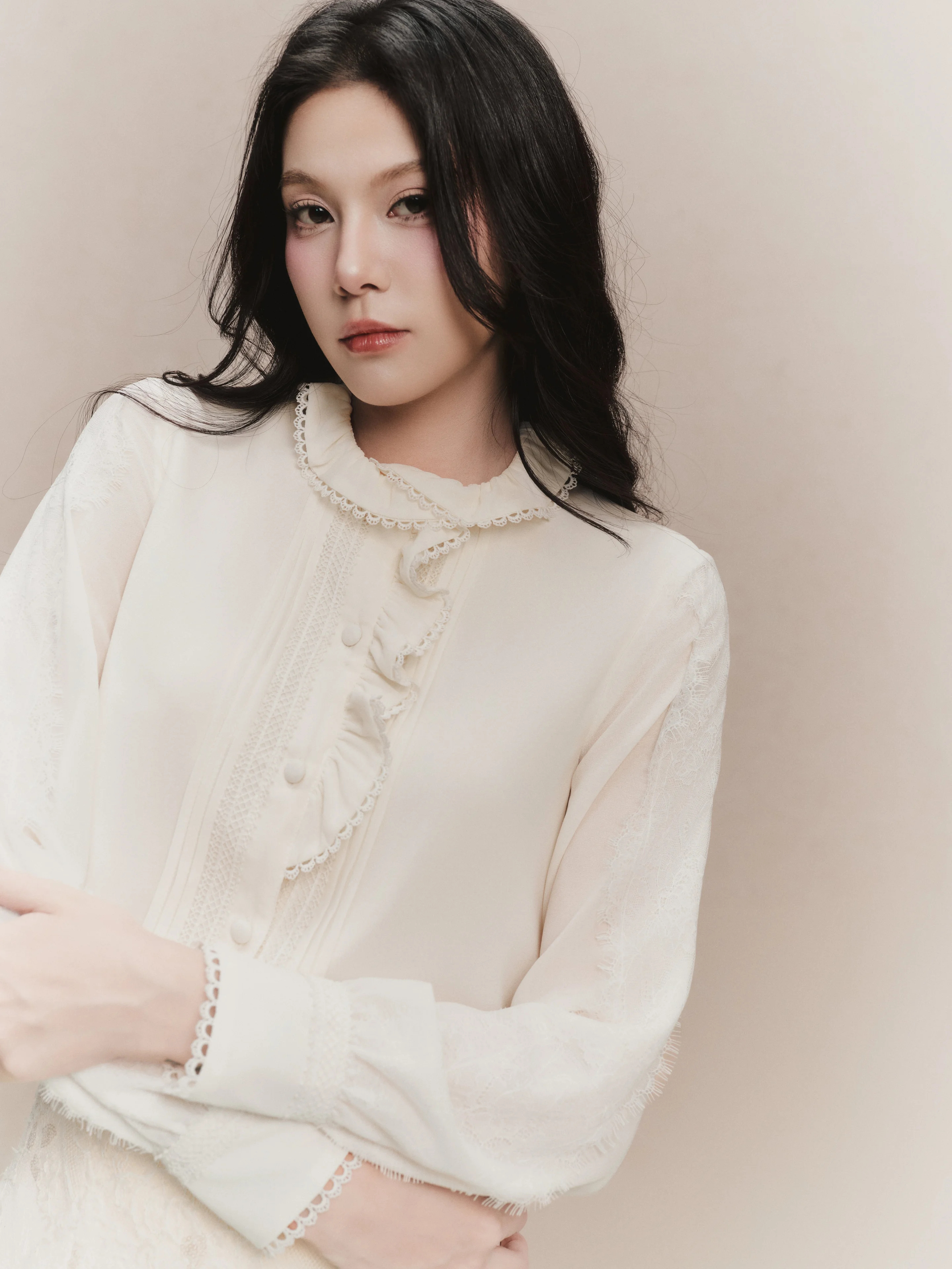Áo chiffon cổ bèo Diana Top