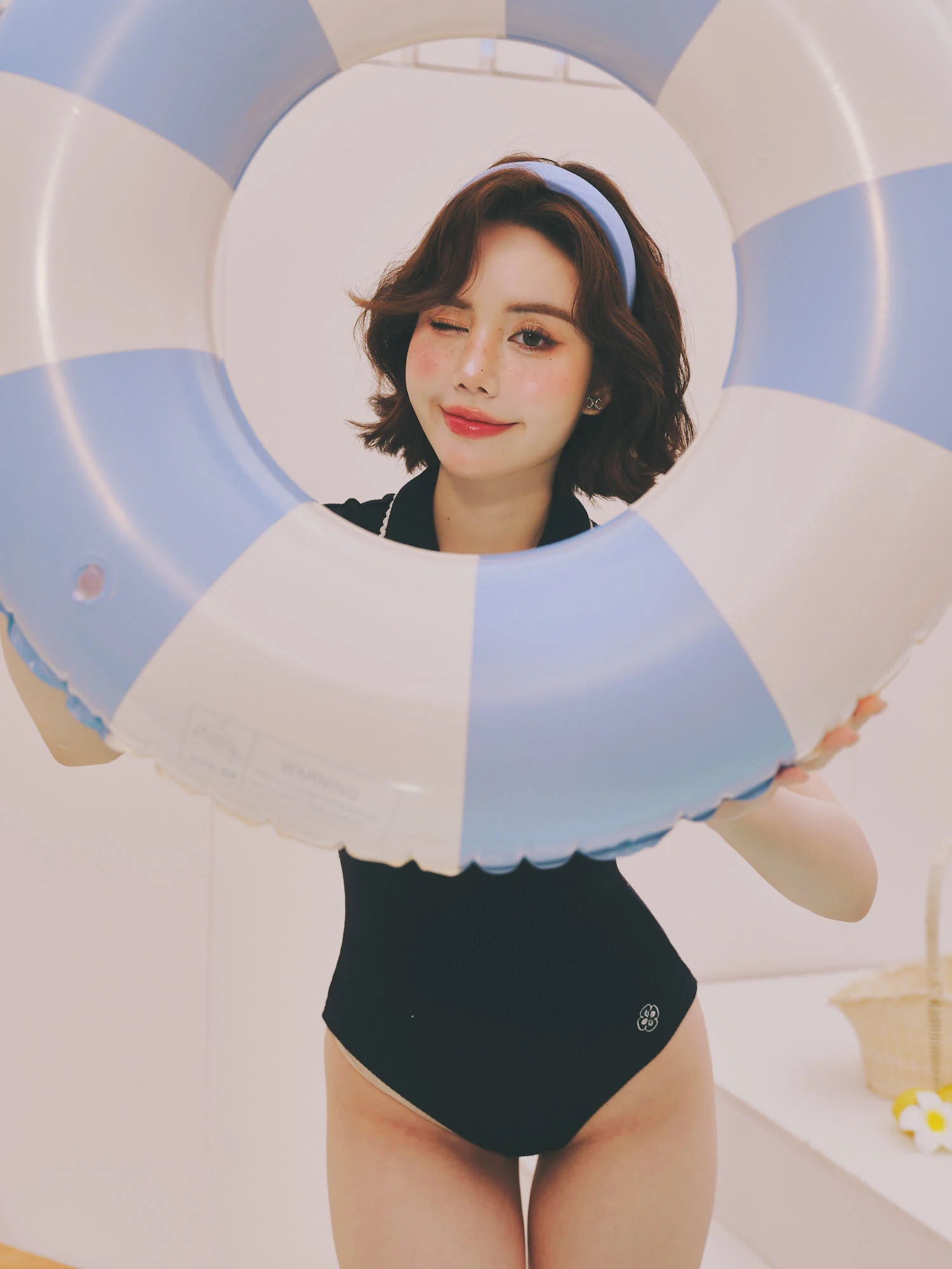 Áo Bodysuit màu xanh navy Cici Top