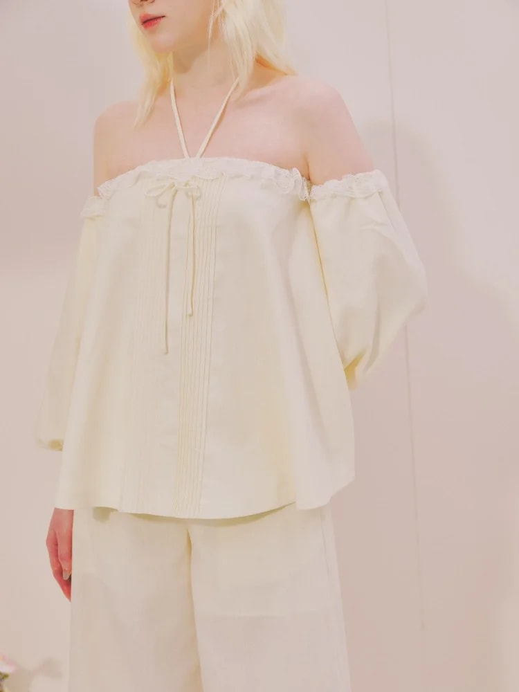Áo kiểu nữ quây chun lưng phối ren Blush Top
