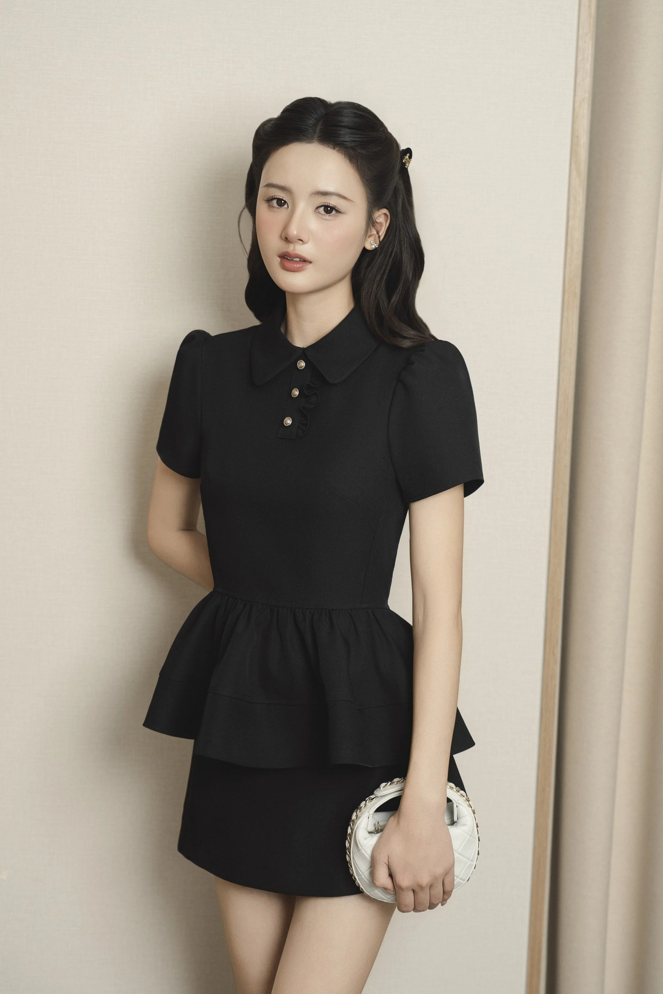 Chân váy nữ ngắn chữ A Emmy Skirt
