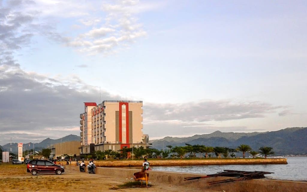 Hotel D'Maleo Mamuju