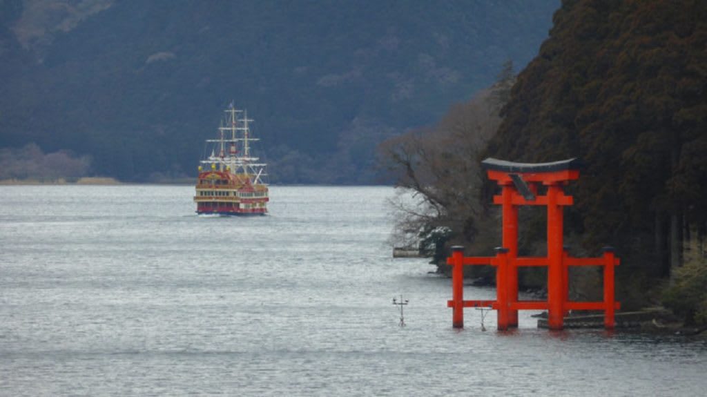 Hakone, Kota Tua Bersejarah Dengan Hamparan Panorama Yang Indah