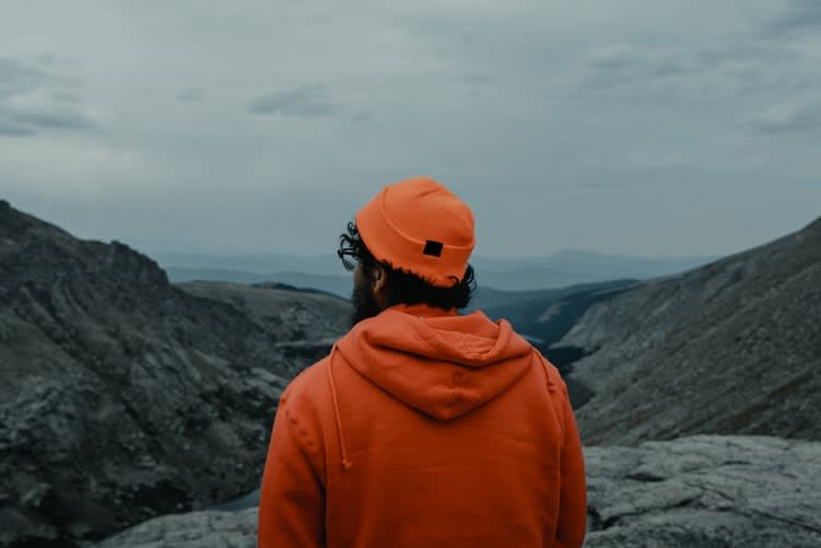 Traveling Sendirian Atau Rame-Rame Mana yang Lebih Enak?