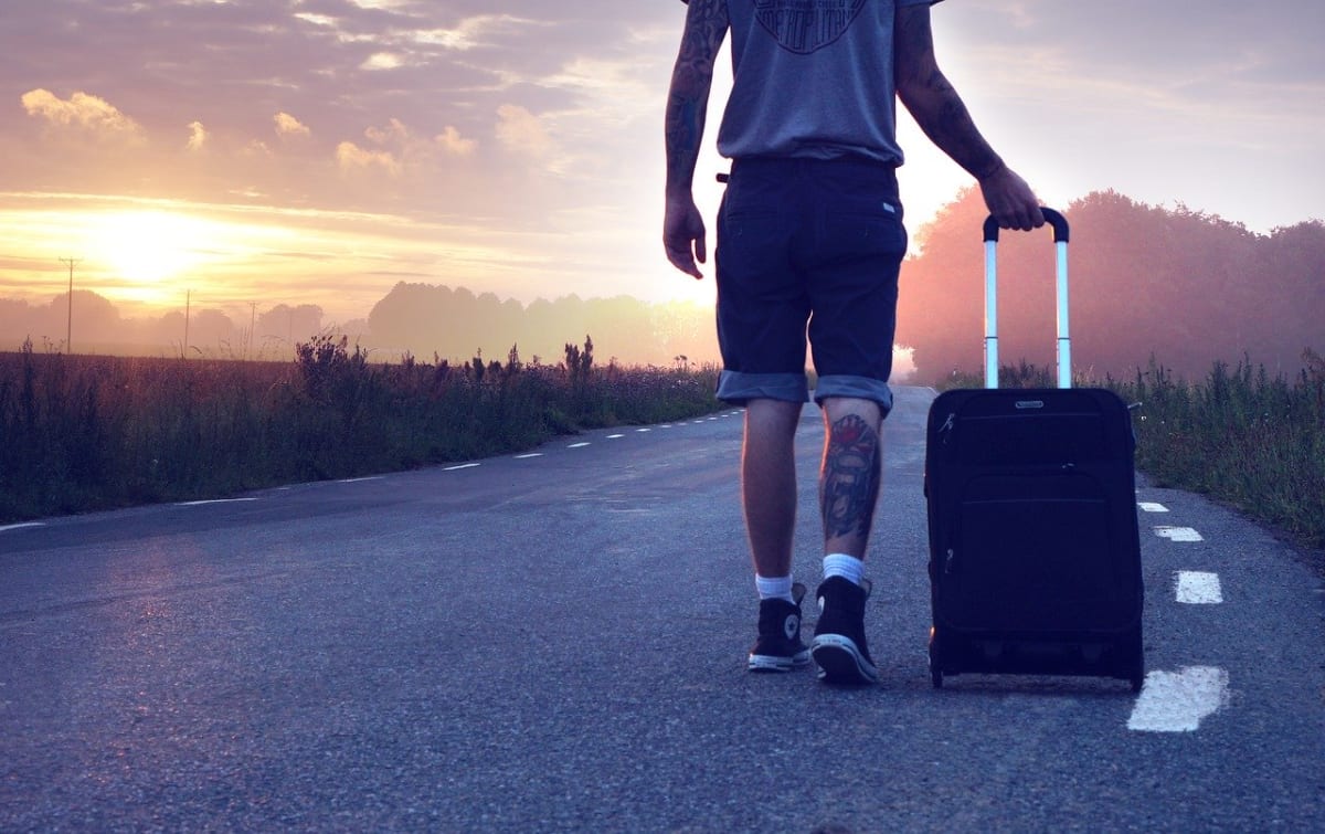 Liburan Akhir Tahun? Simak Barang Yang Harus Dibawa Saat Traveling