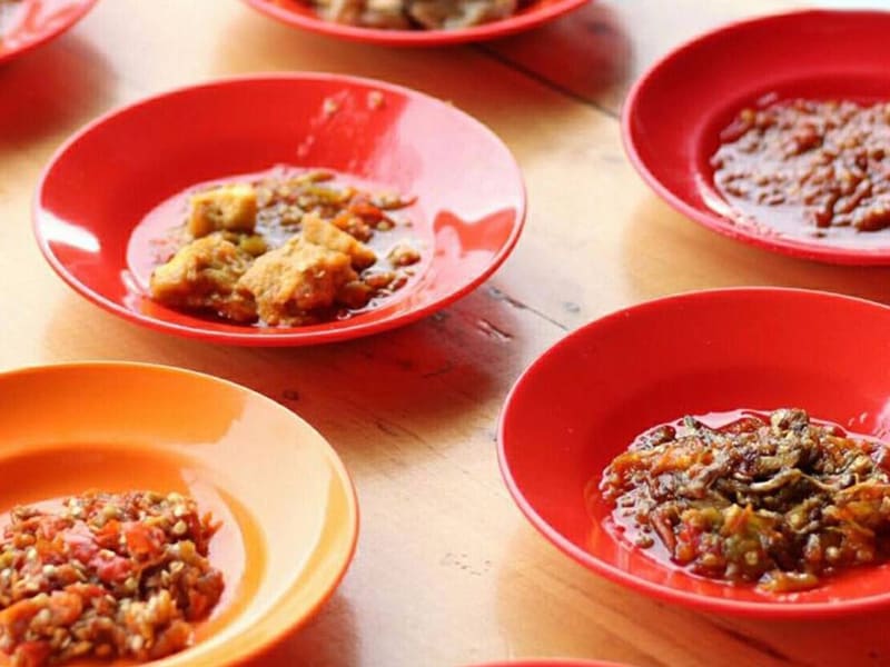 Resto Sambal Mak Tin : Menjelajah Ratunya Sambal Se-Malang
