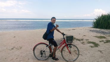 Ssst … ! Ini Lho Surga Wisata Sepeda dan Pantai di Nusa Tenggara Barat
