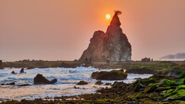 Pantai Sawarna, Surga Tersembunyi di Pesisir Banten