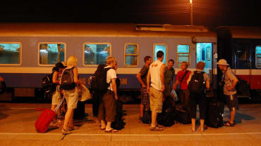 Jelajah Indochina #4 Kereta ke Hue