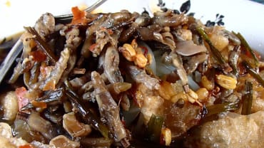 Nikmatnya Campur Lorjhuk : Kuliner Khas Kabupaten Pamekasan, Madura
