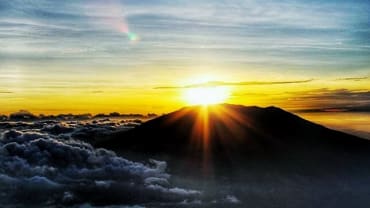 Gunung Singgalang, Pesona Keindahan Alam Eksotis di Atap Sumatera Barat