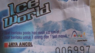 Minus 10 Derajat di Negeri Es