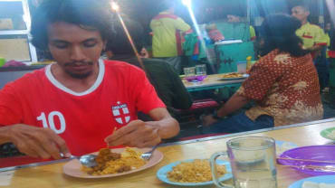 Mencicipi Nasi Goreng Langganan ‘Pak Gubernur dan Wali Kota’