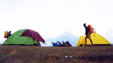 Jenis Tenda Untuk Camping dan Berpetualang