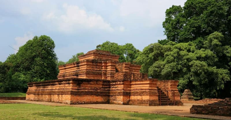 Kompleks Candi Muaro Jambi Jejak Sriwijaya Di Kota Jambi Jalanbareng Com