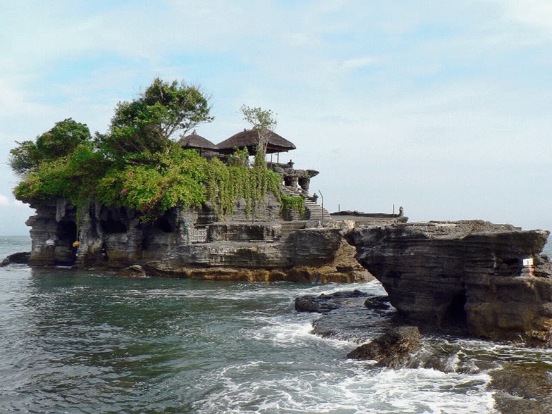 Pura di Bali. Masyarakat Bali, sangat menghargai toleransi beragama. Foto : Pixabay.com