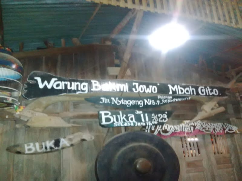 Warung Bakmi Jowo Mbah Gito dulunya kandang sapi