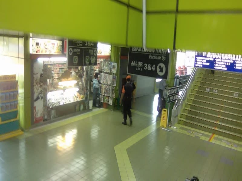 Salah satu sudut stasiun Gambir, Jakarta Pusat