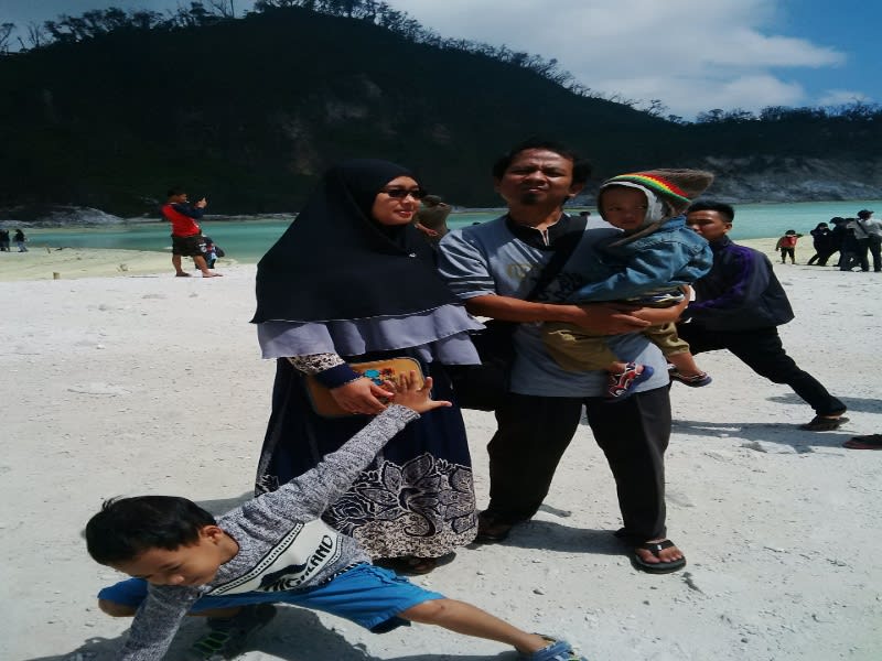 Di Kawah Putih, Ciwidey, Kabupaten Bandung