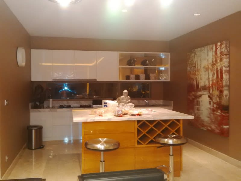 Fasilitas di Majestic Point Villa cukup lengkap, ada dapur untuk memasak