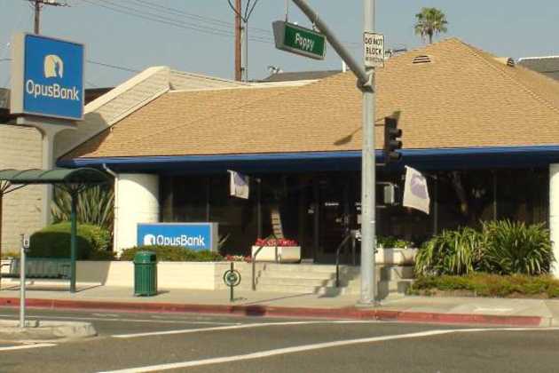 Opus Bank Opus Bank