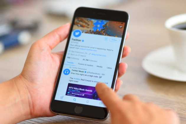Twitter Twitter