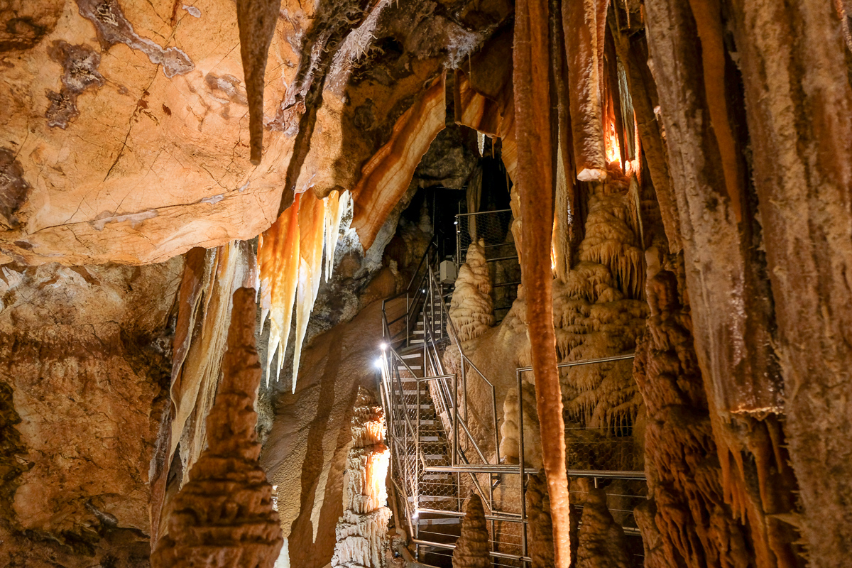 Indian Chamber inside of Orient Cave
