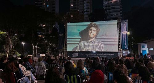 Cinema ao Ar Livre gratuito na Zona Leste de São Paulo