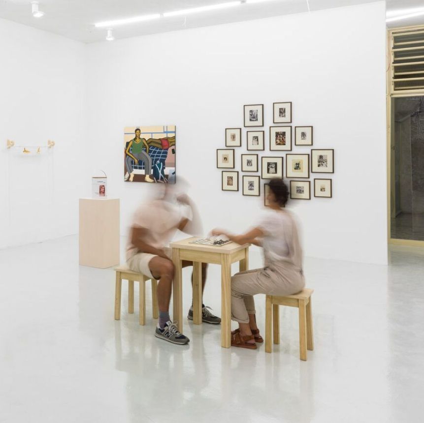 Exposição coletiva “Cuir Sou: notas sobre afetividade”