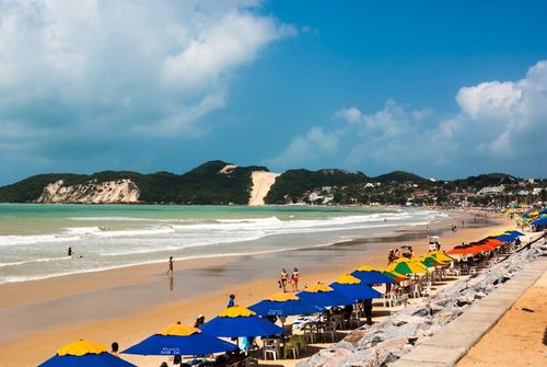 Feriados 2025 – Calendário Completo e Feriados Prolongados