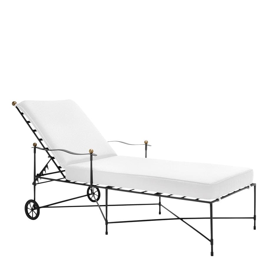 Amalfi Chaise Lounge With Arms