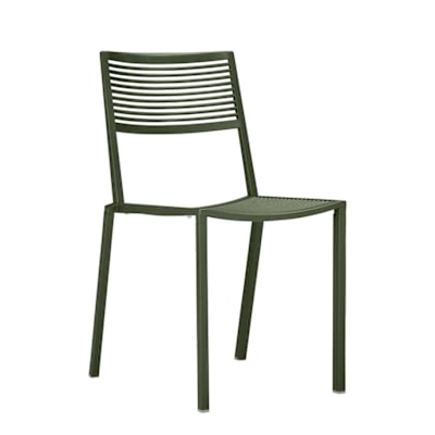 EASY STACKABLE SIDE CHAIR