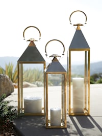Decorative Objects