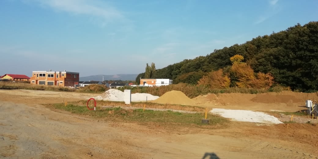 Predám slnečný pozemok v lokalite Nitra