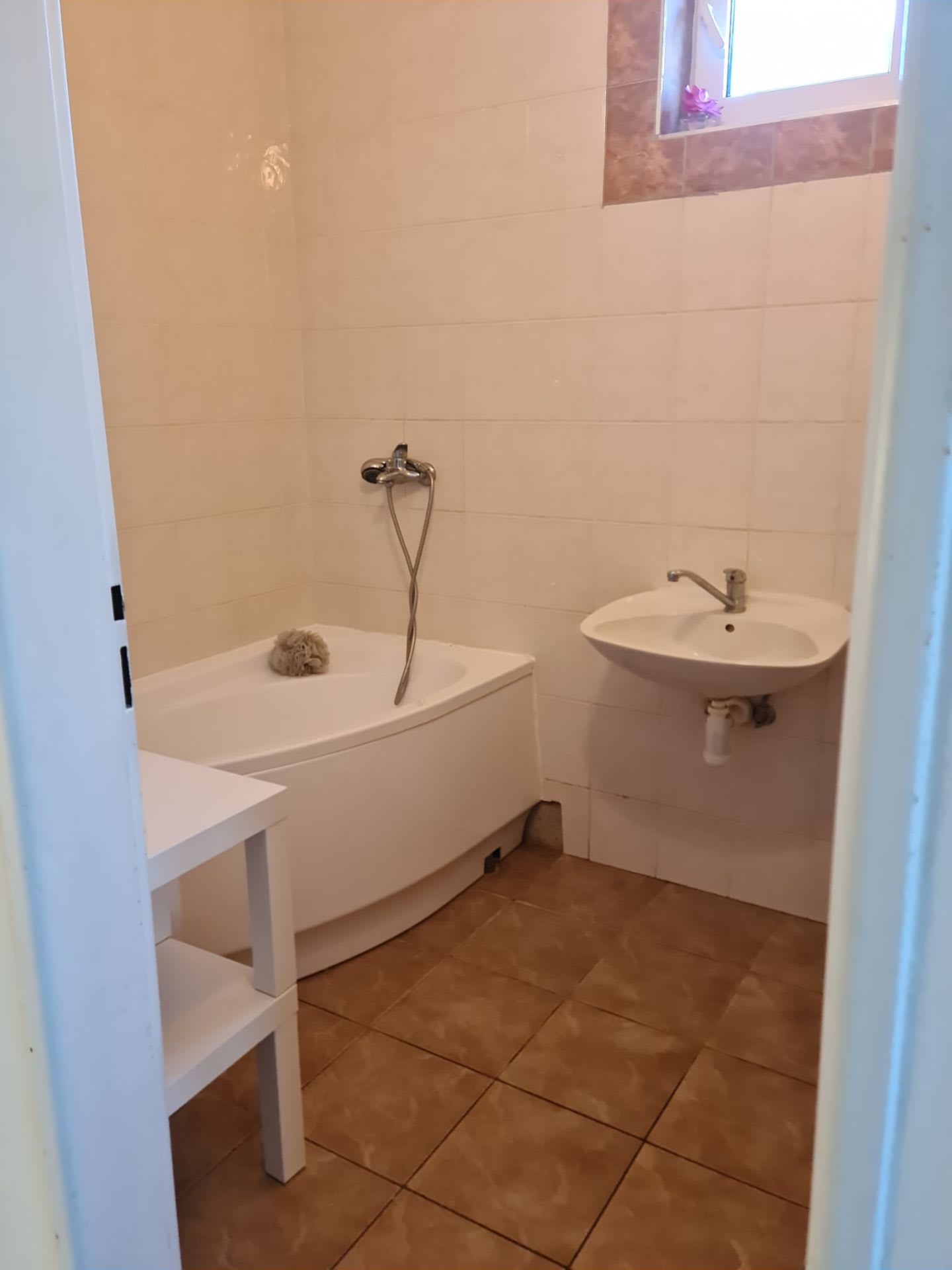 Predám obrovský dom v lokalite Hažín