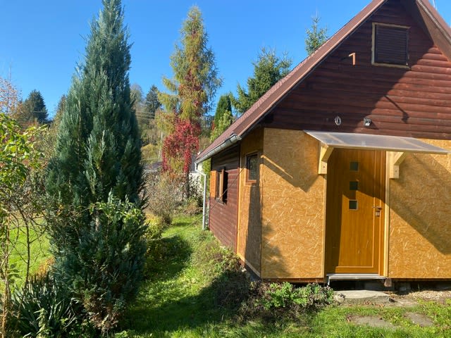 Predám slnečný pozemok v lokalite Veličná