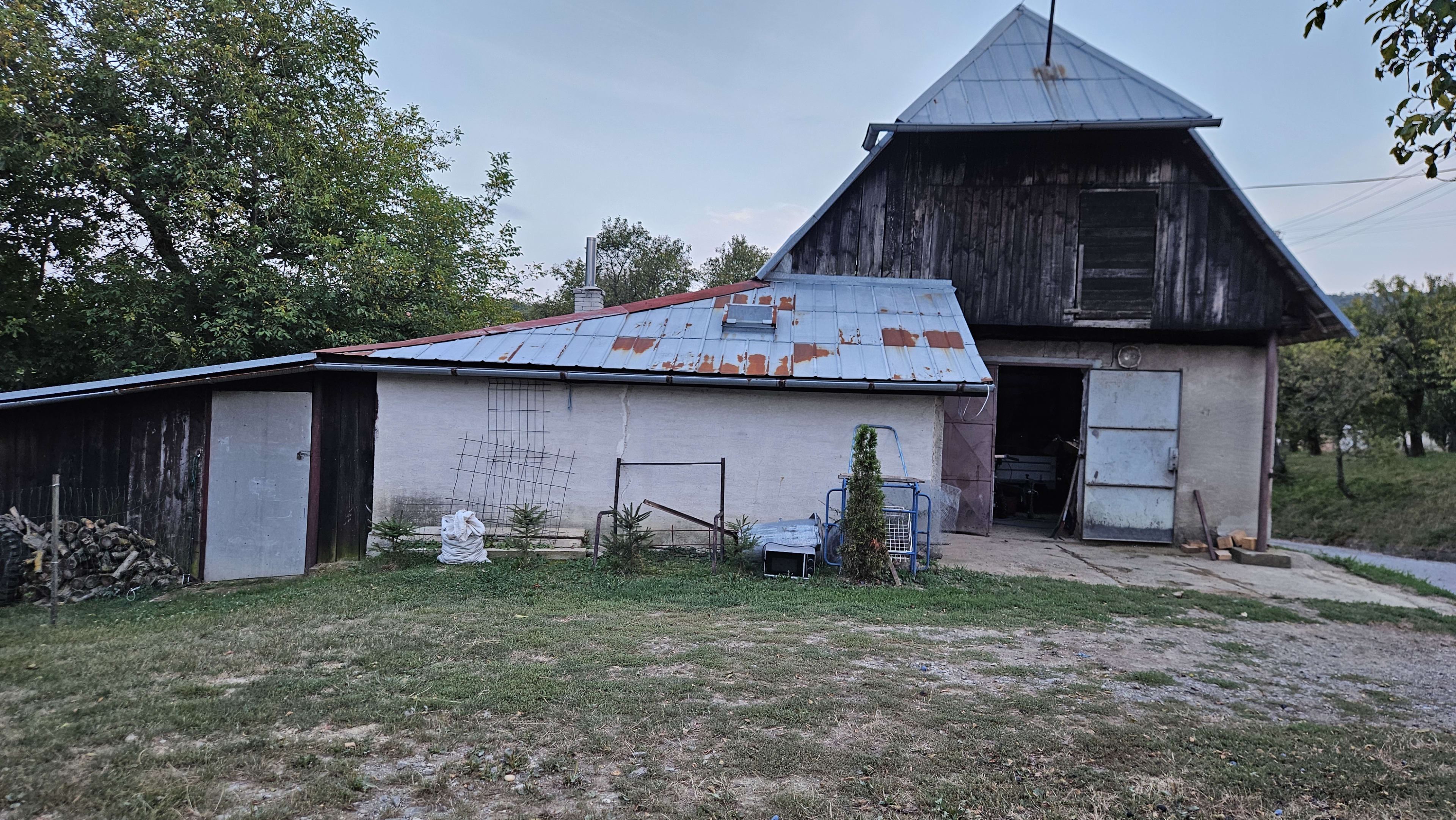 Predám slnečný pozemok v lokalite Lubina