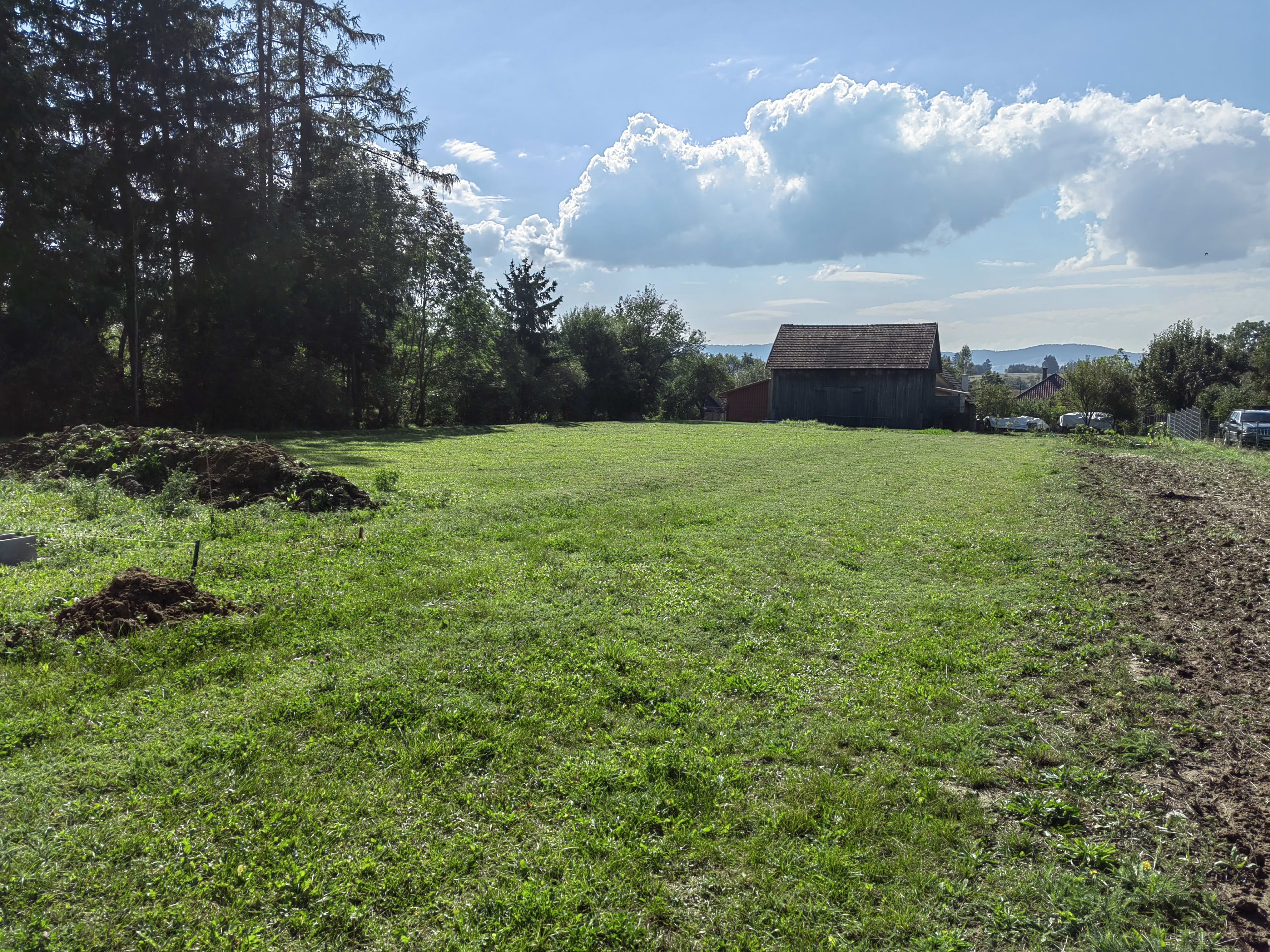 Predám slnečný pozemok v lokalite Veľký Čepčín