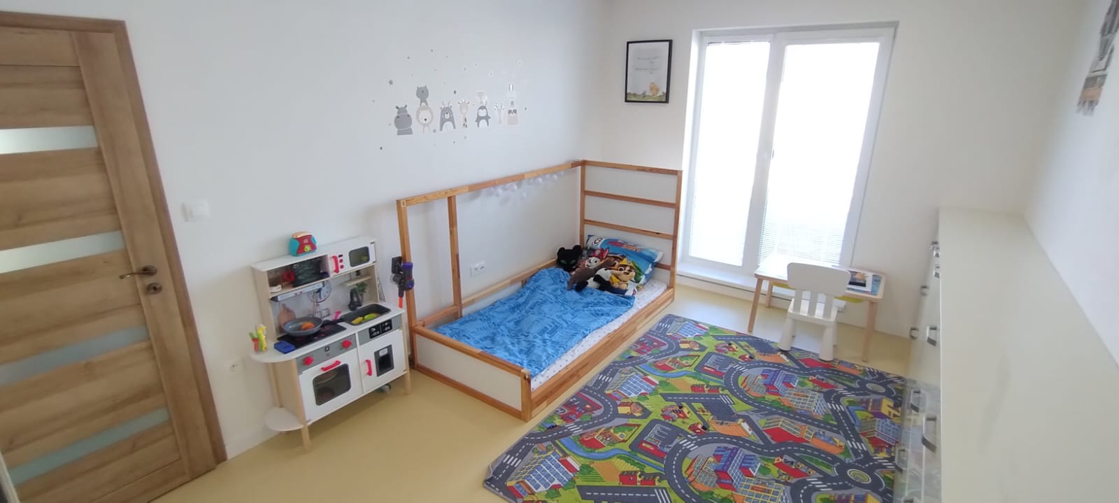 Predám slnečný dom v lokalite Hviezdoslavov