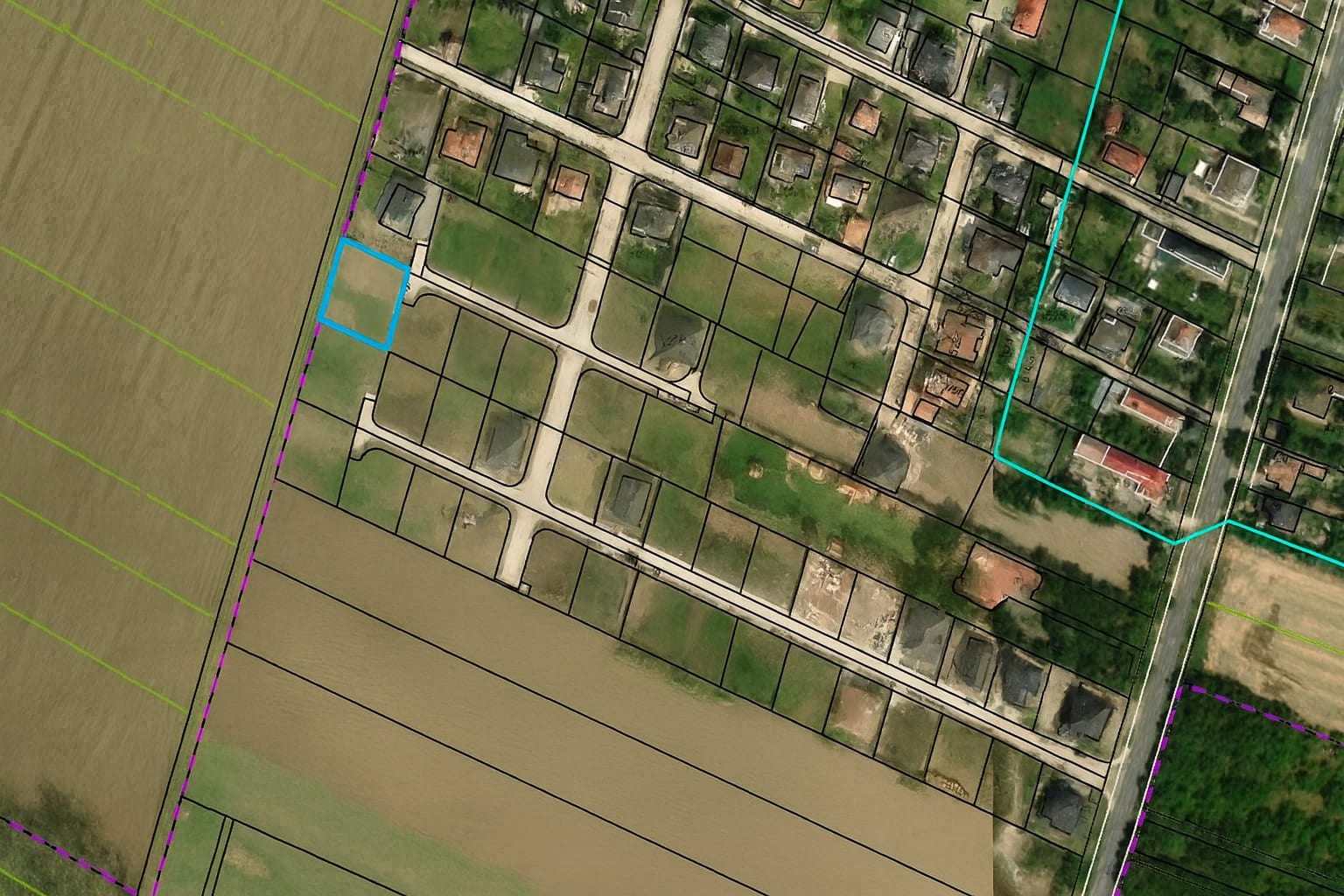 Predám úžasný pozemok v lokalite Veľký Grob