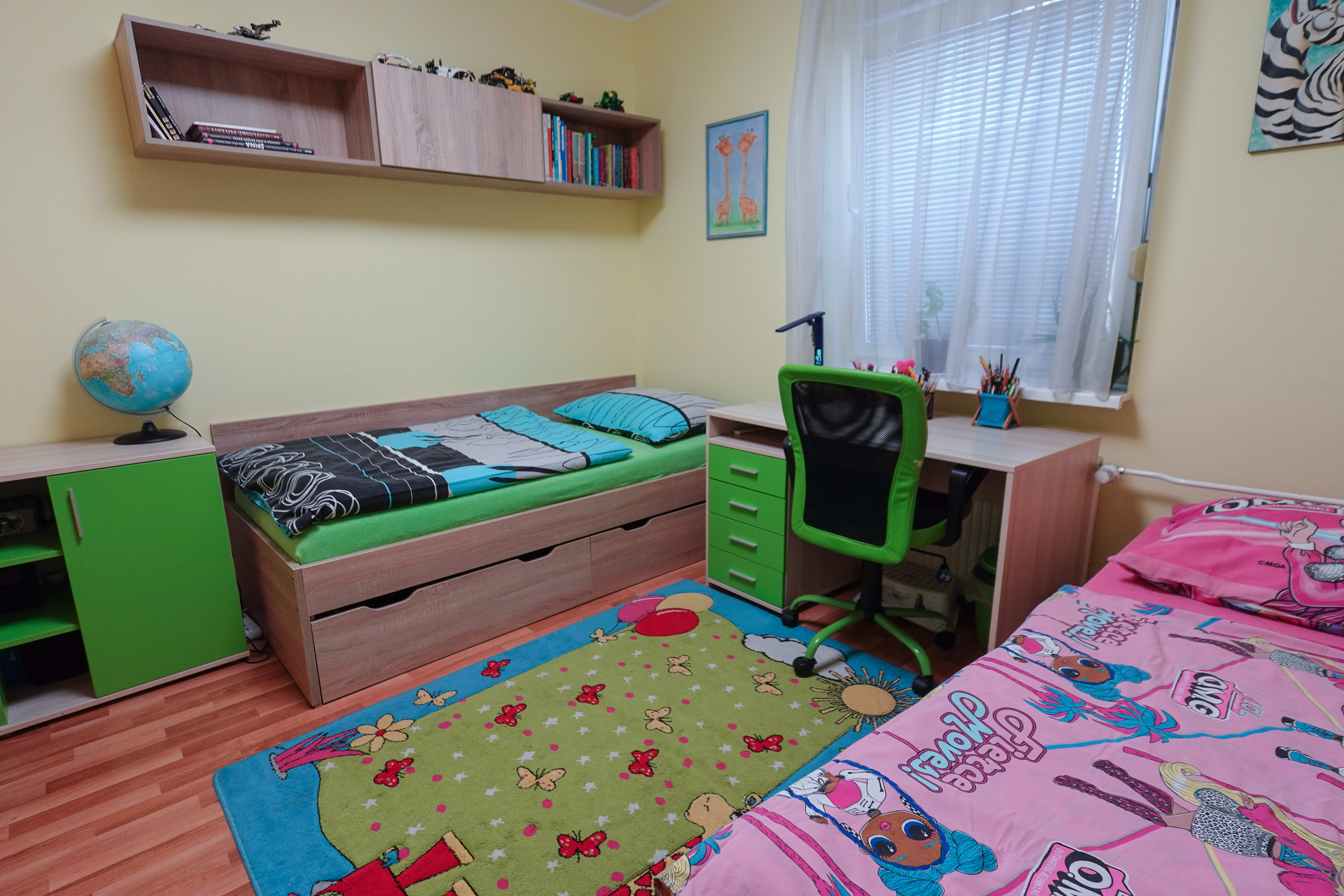 Predám slnečný byt v lokalite Ružinov