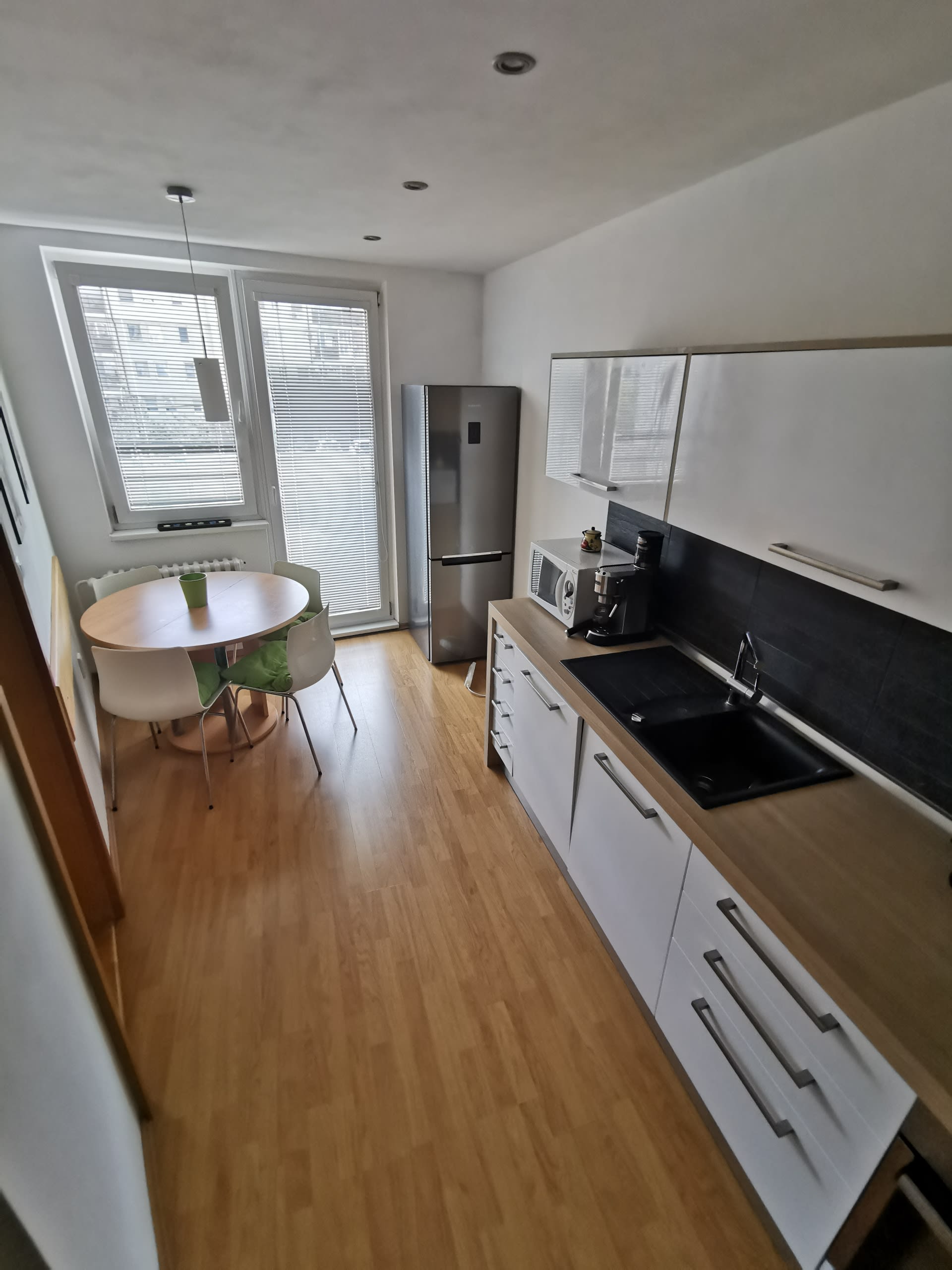 Prenajmem Priestranný byt v lokalite Karlova Ves