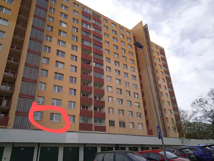 Predám  Štartovací  byt v lokalite Karlova Ves