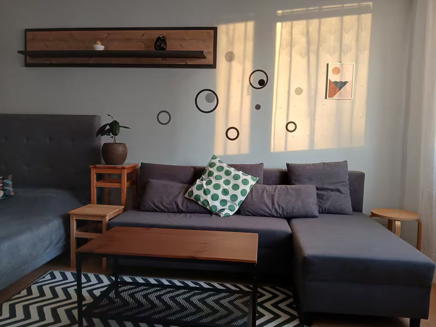 Predám  Štartovací  byt v lokalite Karlova Ves