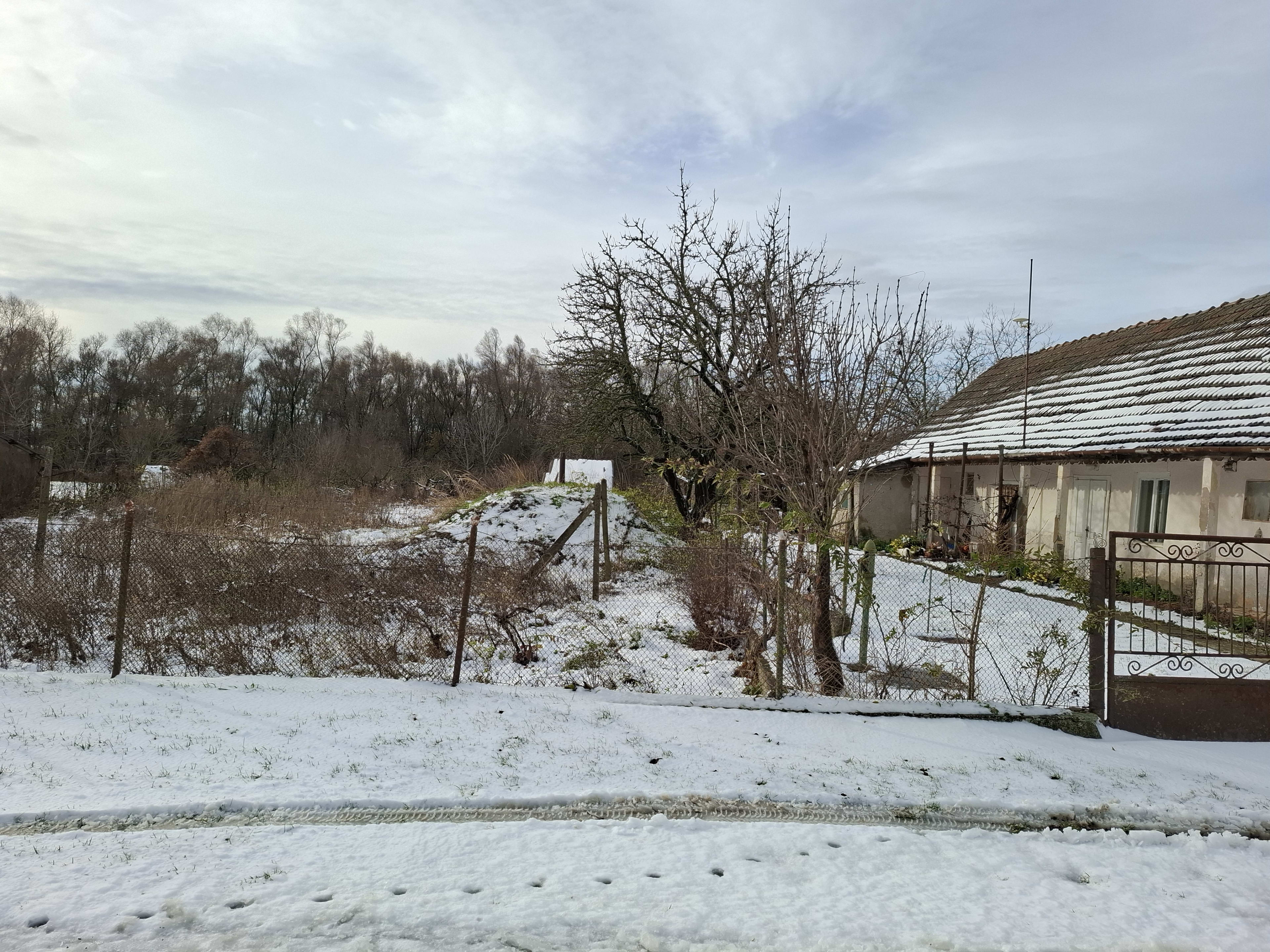 Predám obrovský pozemok v lokalite Somotor