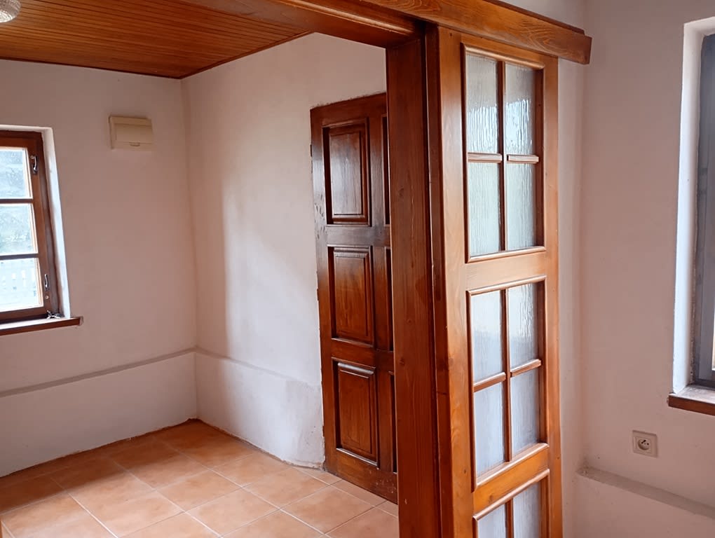 Predám slnečný dom v lokalite Nevidzany