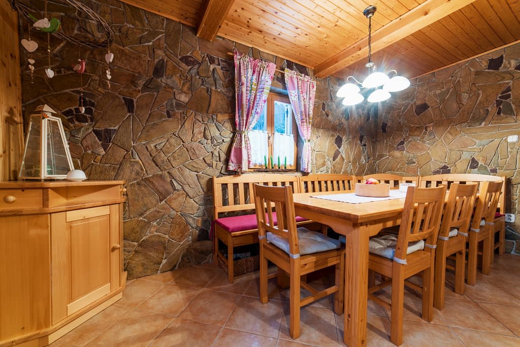 Predám slnečný dom v lokalite Horná Lehota