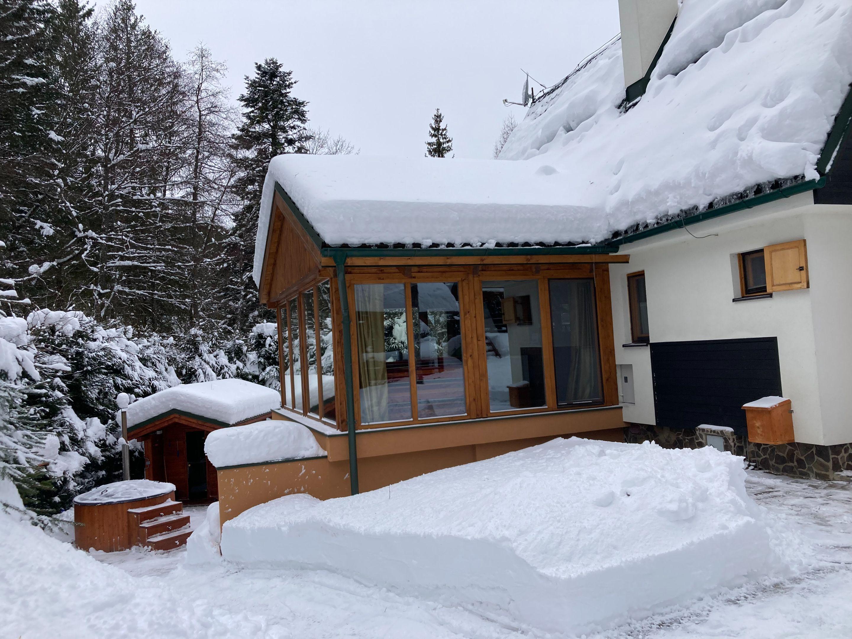 Predám slnečný dom v lokalite Horná Lehota