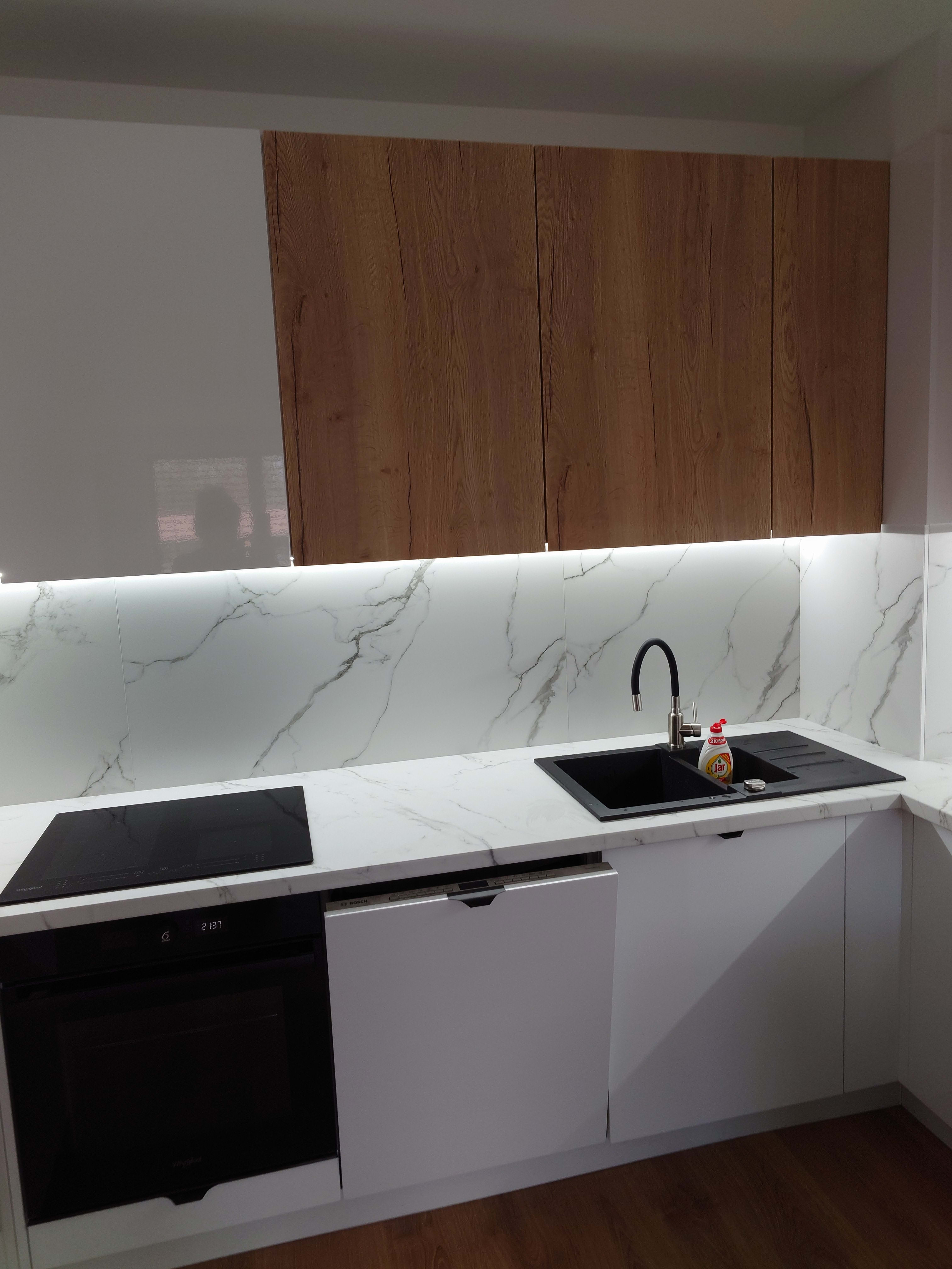 Prenajmem moderný byt v lokalite Topoľčany