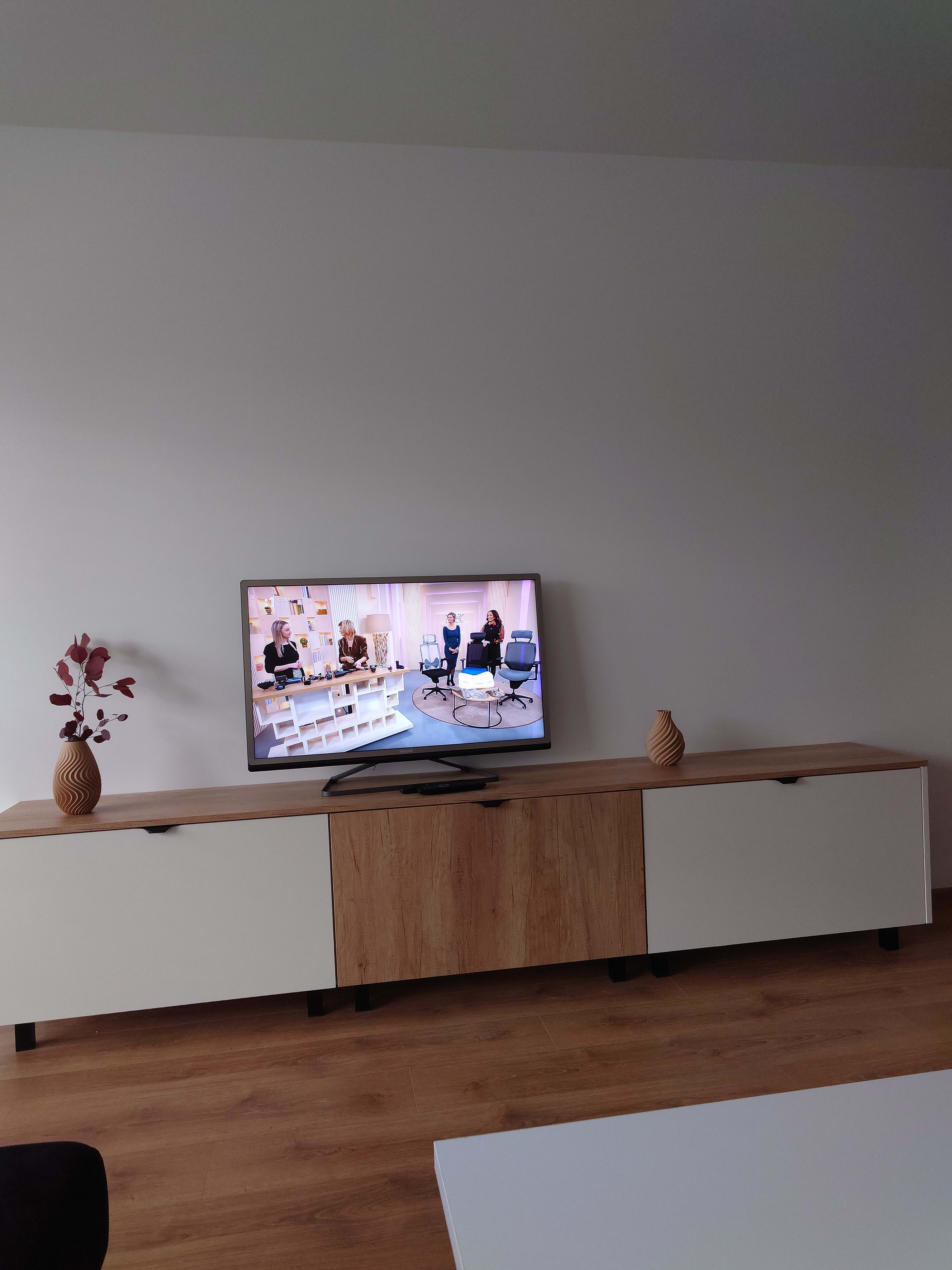 Prenajmem moderný byt v lokalite Topoľčany