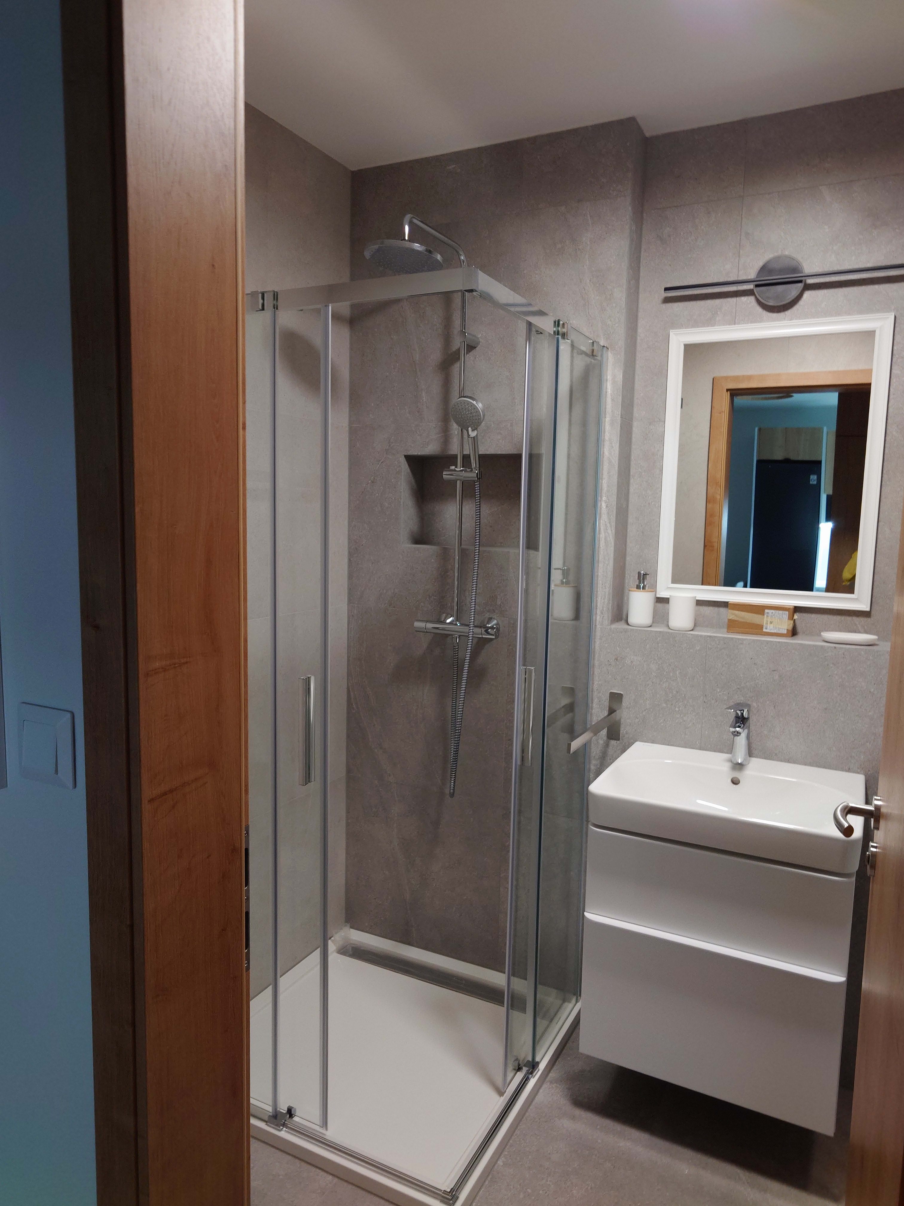 Prenajmem moderný byt v lokalite Topoľčany